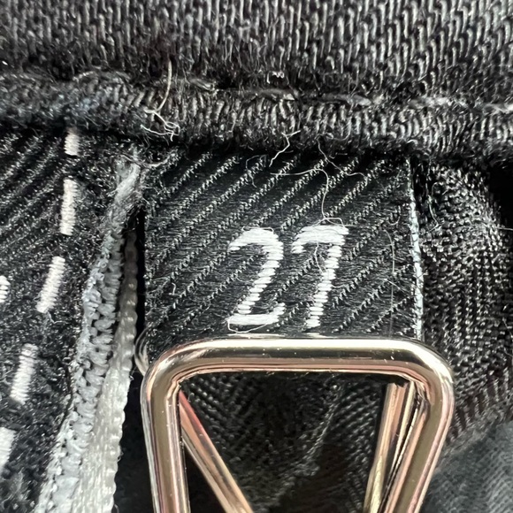 7 For All Mankind Black The High Waist Ankle Skinny Jeans Size 27 Women’s - Picture 6 of 8